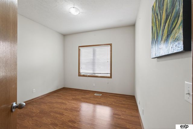 20022 Elkhorn Ridge Drive, Omaha, NE 68022