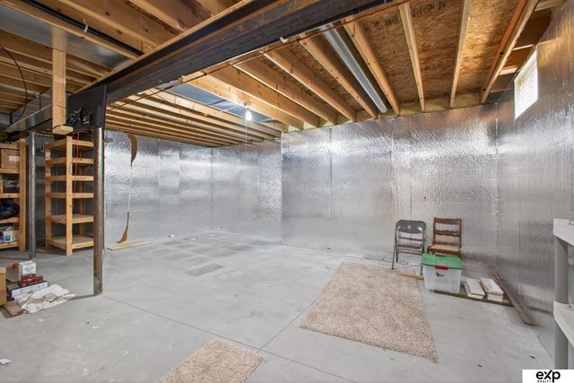 20022 Elkhorn Ridge Drive, Omaha, NE 68022