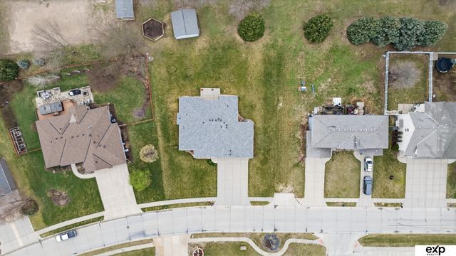 20022 Elkhorn Ridge Drive, Omaha, NE 68022