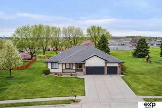 20022 Elkhorn Ridge Drive, Omaha, NE 68022