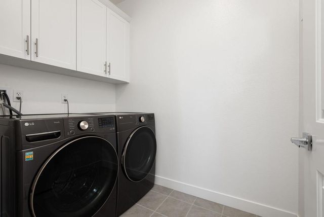 76305 Columbia Drive, Palm Desert, CA 92211