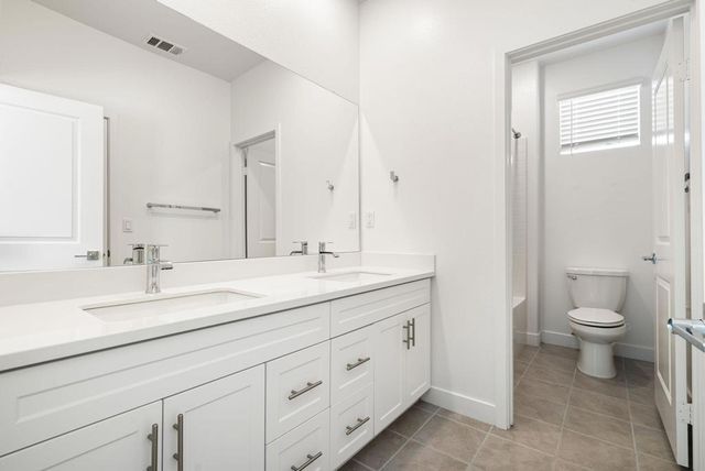 76305 Columbia Drive, Palm Desert, CA 92211