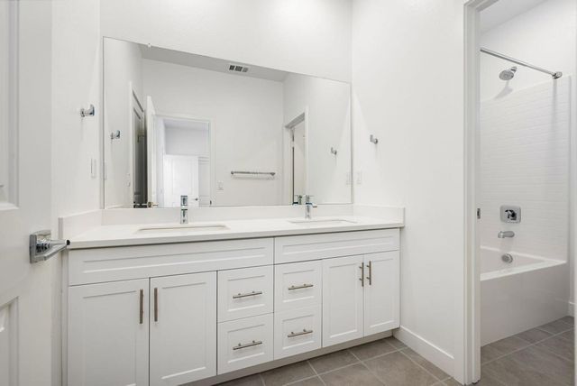 76305 Columbia Drive, Palm Desert, CA 92211