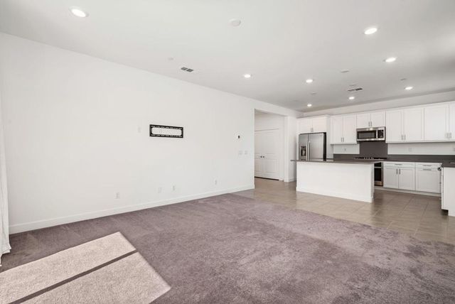 76305 Columbia Drive, Palm Desert, CA 92211