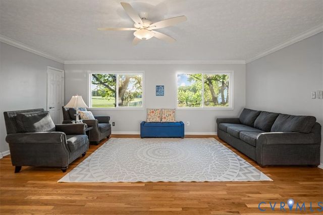 26 Lake Ct, Bumpass, VA 23024