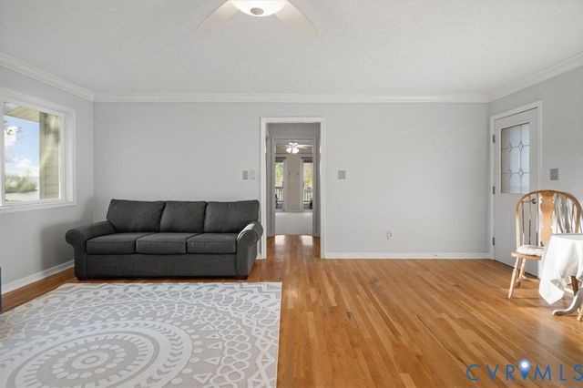 26 Lake Ct, Bumpass, VA 23024