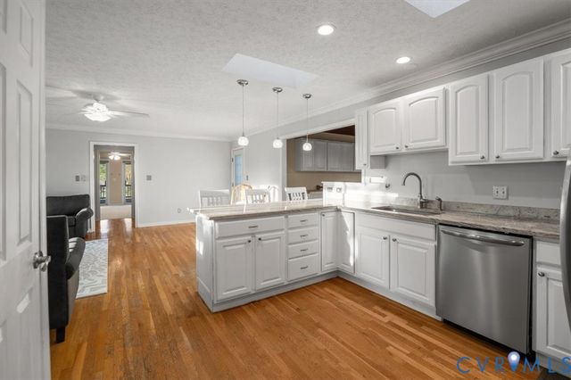 26 Lake Ct, Bumpass, VA 23024