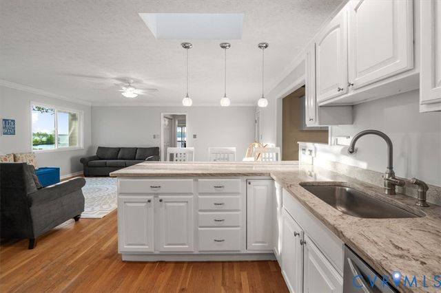 26 Lake Ct, Bumpass, VA 23024