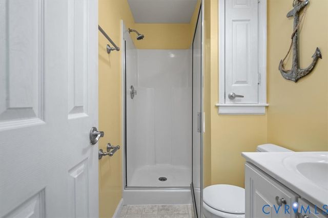 26 Lake Ct, Bumpass, VA 23024