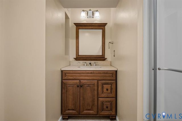 26 Lake Ct, Bumpass, VA 23024