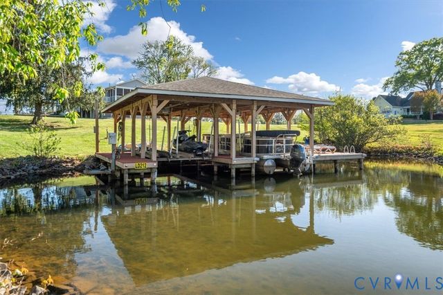 26 Lake Ct, Bumpass, VA 23024