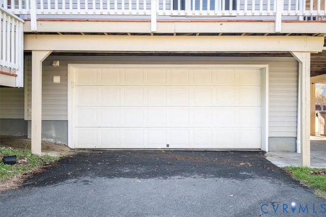26 Lake Ct, Bumpass, VA 23024
