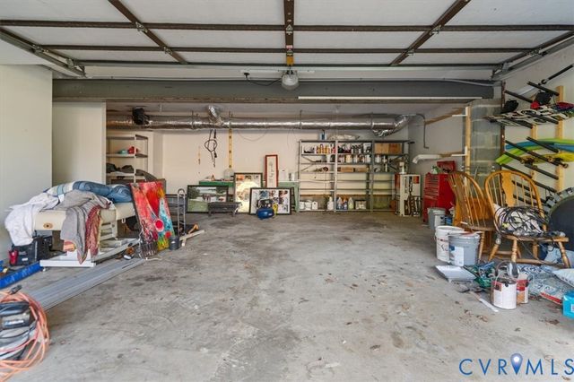 26 Lake Ct, Bumpass, VA 23024