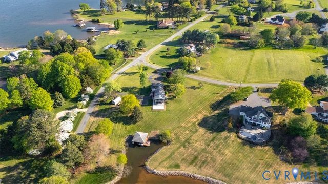 26 Lake Ct, Bumpass, VA 23024