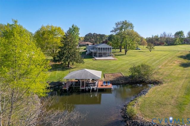 26 Lake Ct, Bumpass, VA 23024