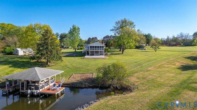 26 Lake Ct, Bumpass, VA 23024