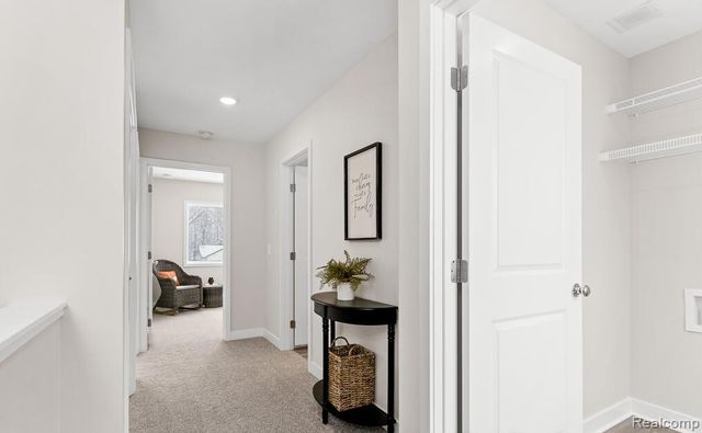 13614 Signature Drive, Holland, MI 49424