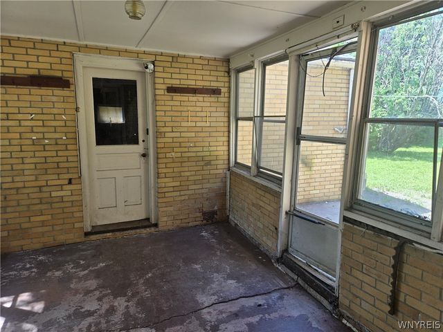 60 Rosewood Terrace, Cheektowaga, NY 14225