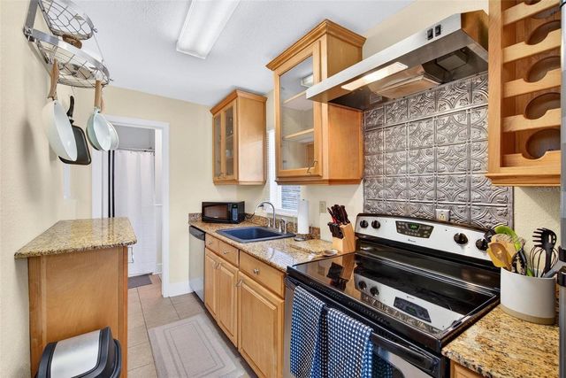 509 29TH AVENUE S, St Petersburg, FL 33705