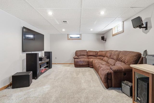 3947 E Adams AVENUE, Cudahy, WI 53110