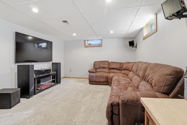 3947 E Adams AVENUE, Cudahy, WI 53110