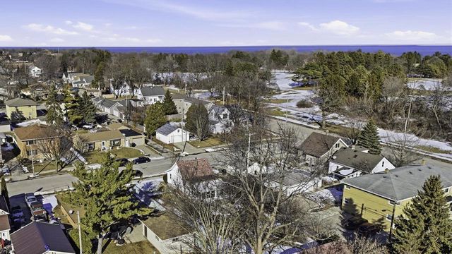 3947 E Adams AVENUE, Cudahy, WI 53110