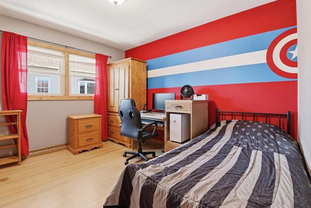 3947 E Adams AVENUE, Cudahy, WI 53110