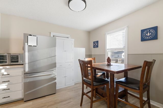 817 N Doris St, Wichita, KS 67212