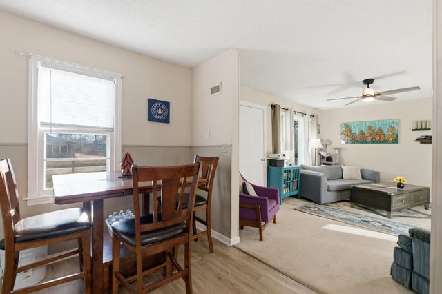 817 N Doris St, Wichita, KS 67212