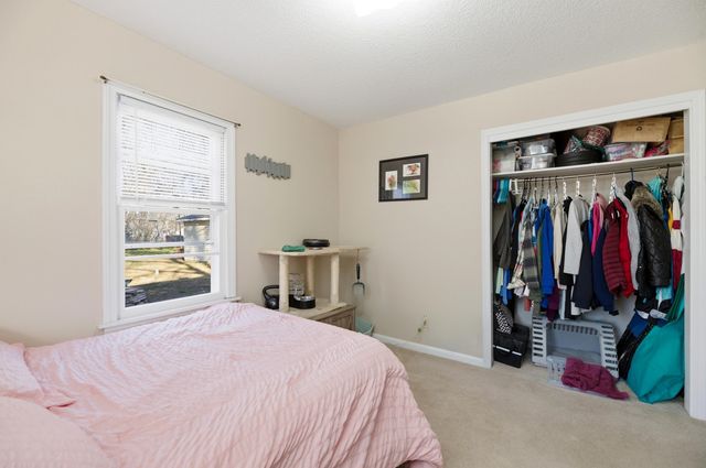 817 N Doris St, Wichita, KS 67212