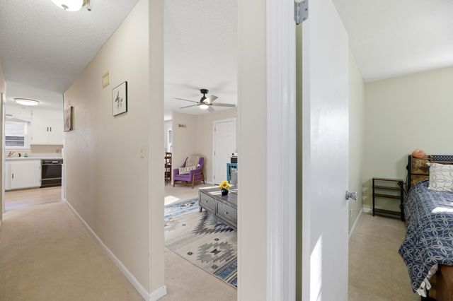 817 N Doris St, Wichita, KS 67212