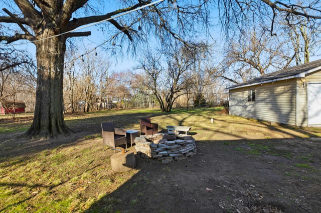 817 N Doris St, Wichita, KS 67212