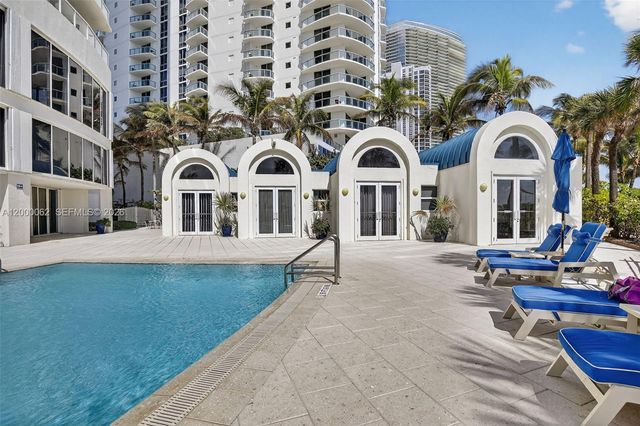 18671 Collins Ave 1702, Sunny Isles Beach, FL 33160