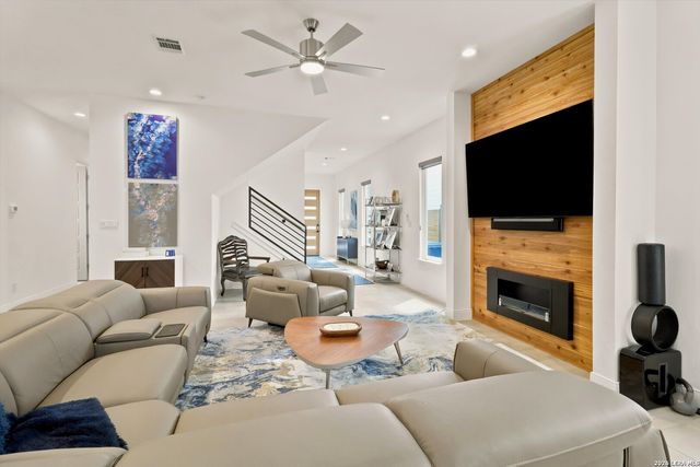 7623 Lost Mine Peak, San Antonio, TX 78240