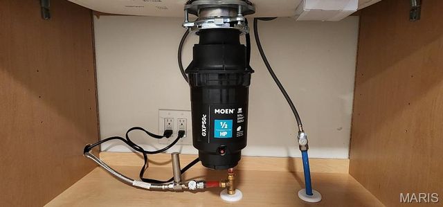 10724 Lacklink Road, St Louis, MO 63114