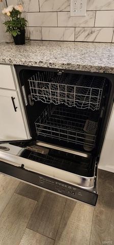 10724 Lacklink Road, St Louis, MO 63114