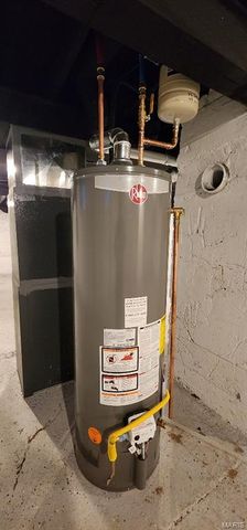 10724 Lacklink Road, St Louis, MO 63114