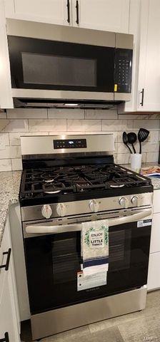 10724 Lacklink Road, St Louis, MO 63114