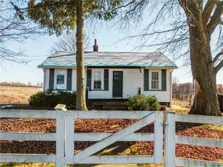 2971 Bedford Road, Lowellville, OH 44436