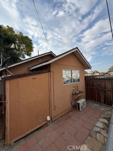 121 Roberts, Bakersfield, CA 93308