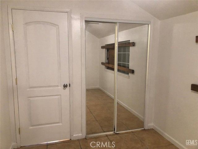 121 Roberts, Bakersfield, CA 93308