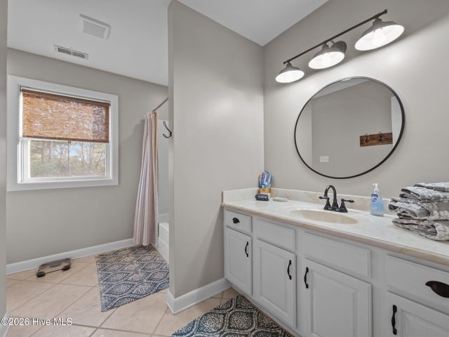 9804 Heath Place, Emerald Isle, NC 28594