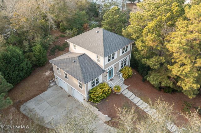 9804 Heath Place, Emerald Isle, NC 28594