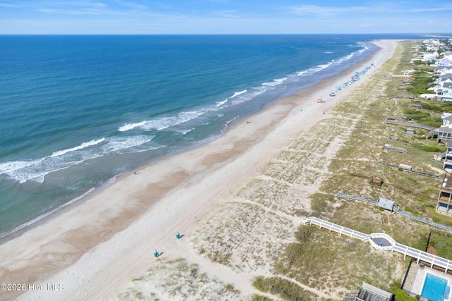 9804 Heath Place, Emerald Isle, NC 28594