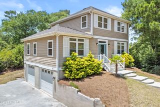 9804 Heath Place, Emerald Isle, NC 28594