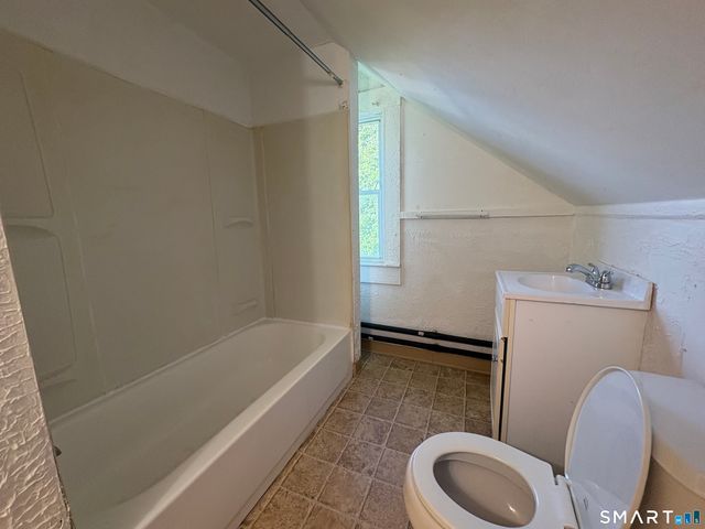 51 Griswold Street 5, Meriden, CT 06450