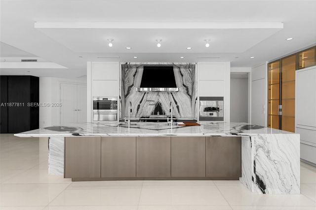 17975 Collins Avenue N1802, Sunny Isles Beach, FL 33160