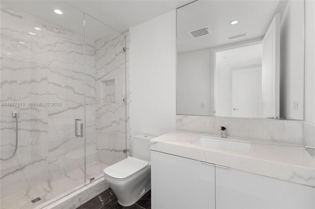 17975 Collins Avenue N1802, Sunny Isles Beach, FL 33160