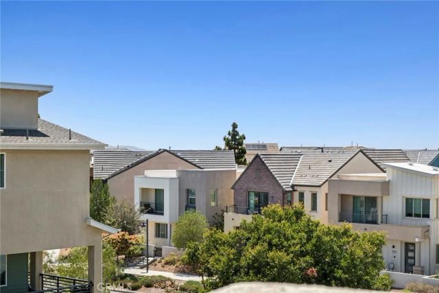 327 Baluster, Irvine, CA 92618