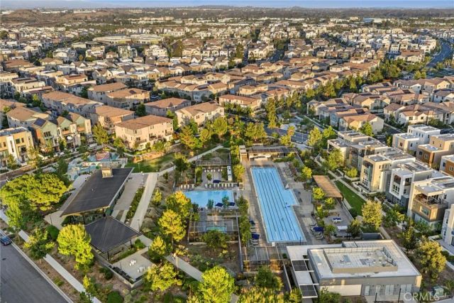 327 Baluster, Irvine, CA 92618